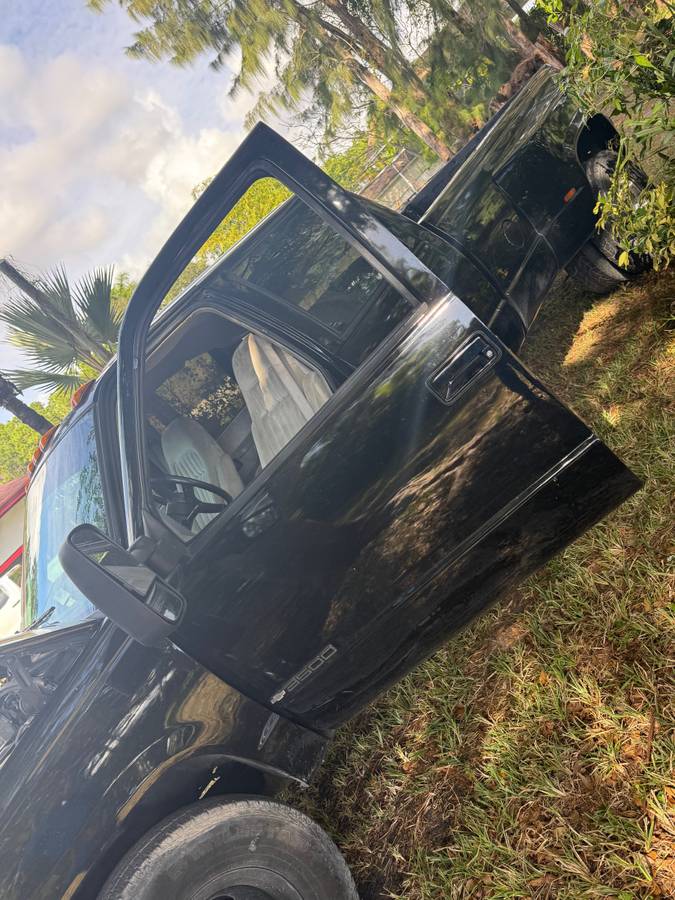 Chevrolet-gmt-400-diesel-1993-black-3