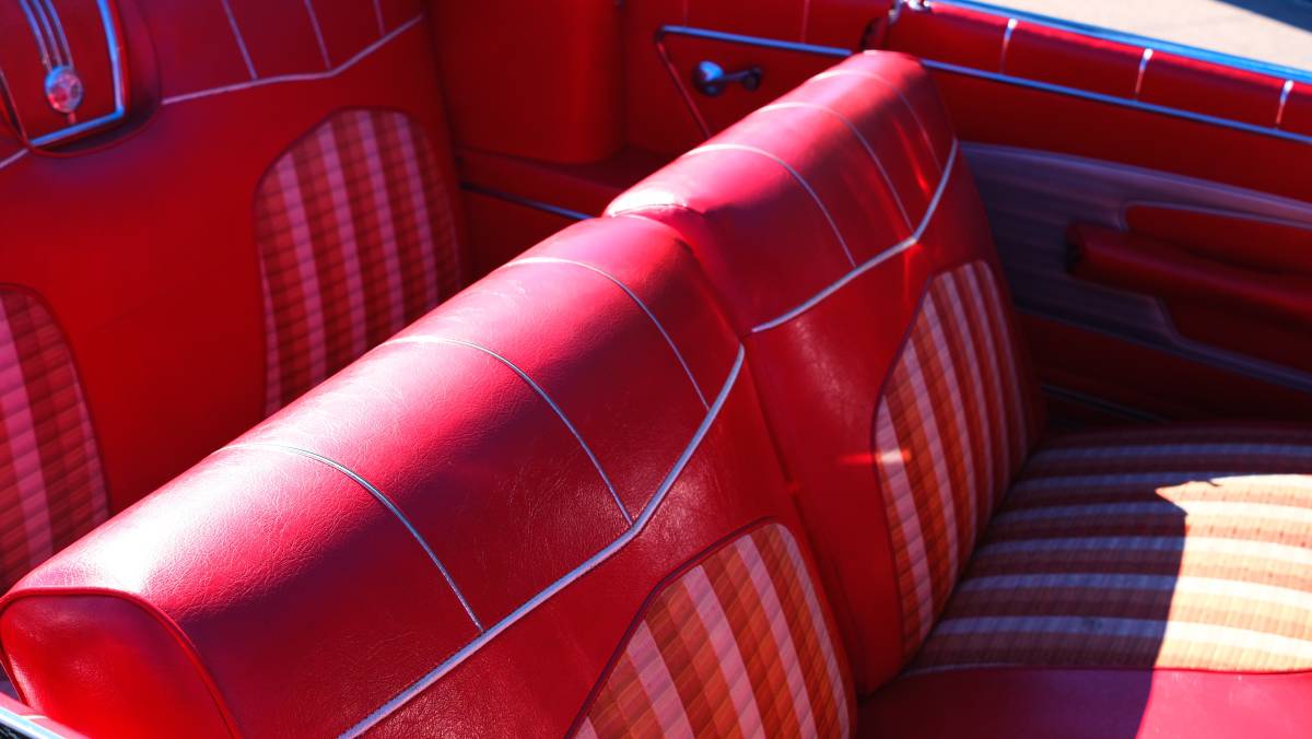 Chevrolet-impala-1959-white-5