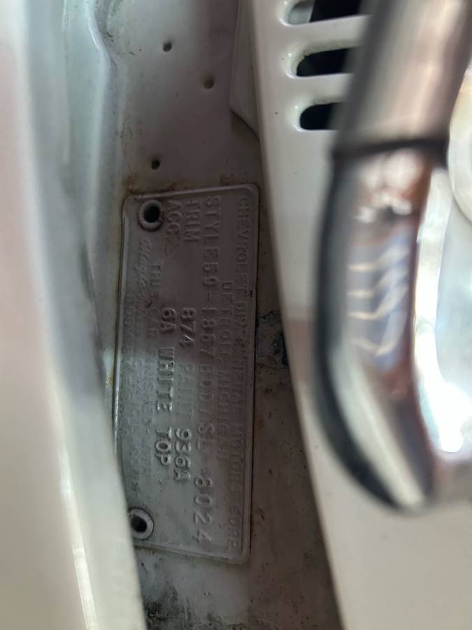 Chevrolet-impala-1959-white-8