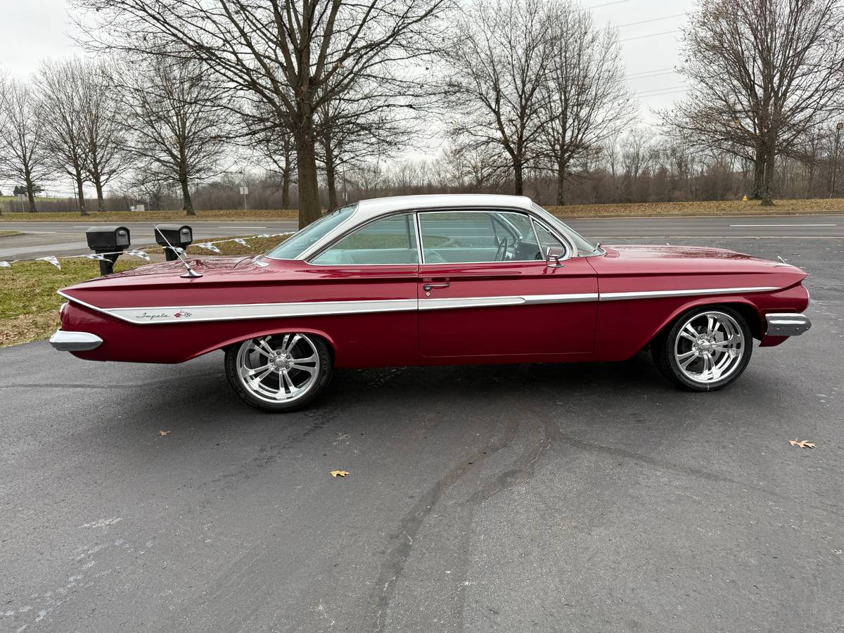 Chevrolet-impala-1961-custom-140