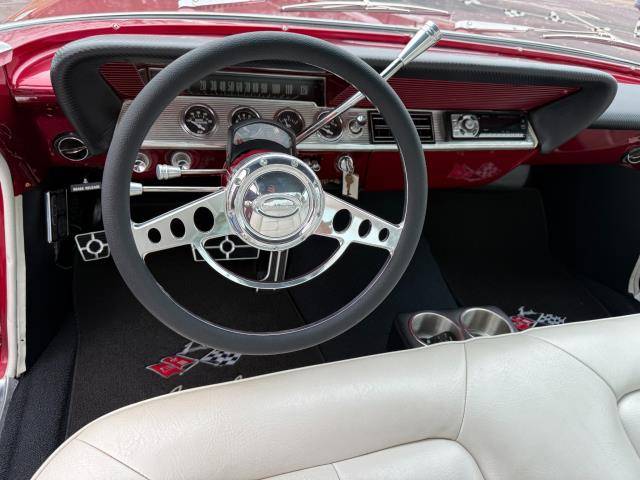 Chevrolet-impala-1961-custom-190