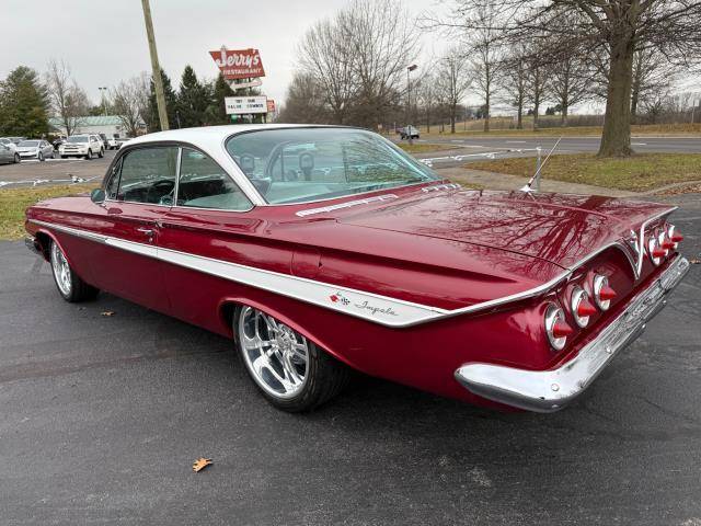 Chevrolet-impala-1961-custom-228