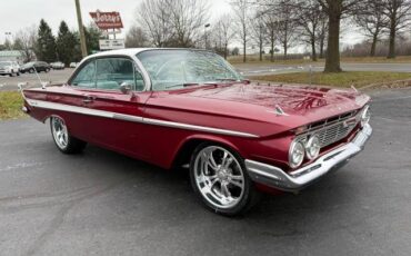 Chevrolet-impala-1961-custom-352