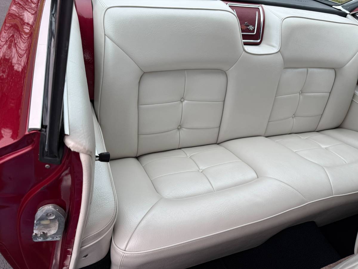 Chevrolet-impala-1961-custom-64