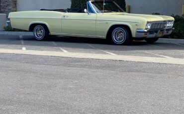 Chevrolet-impala-1966-yellow-11