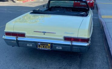 Chevrolet-impala-1966-yellow-14