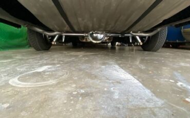 Chevrolet-impala-1966-yellow-19