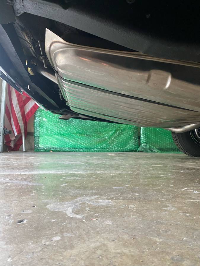 Chevrolet-impala-1966-yellow-20