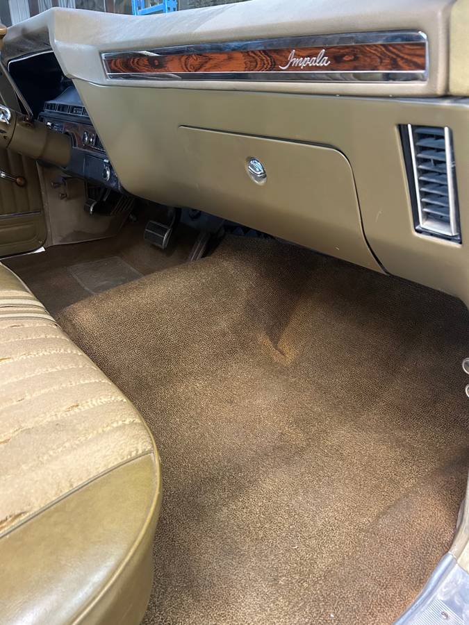 Chevrolet-impala-1969-12