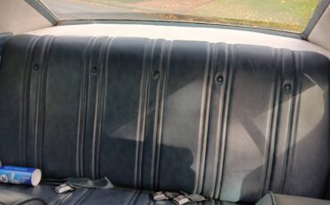 Chevrolet-impala-1975-4