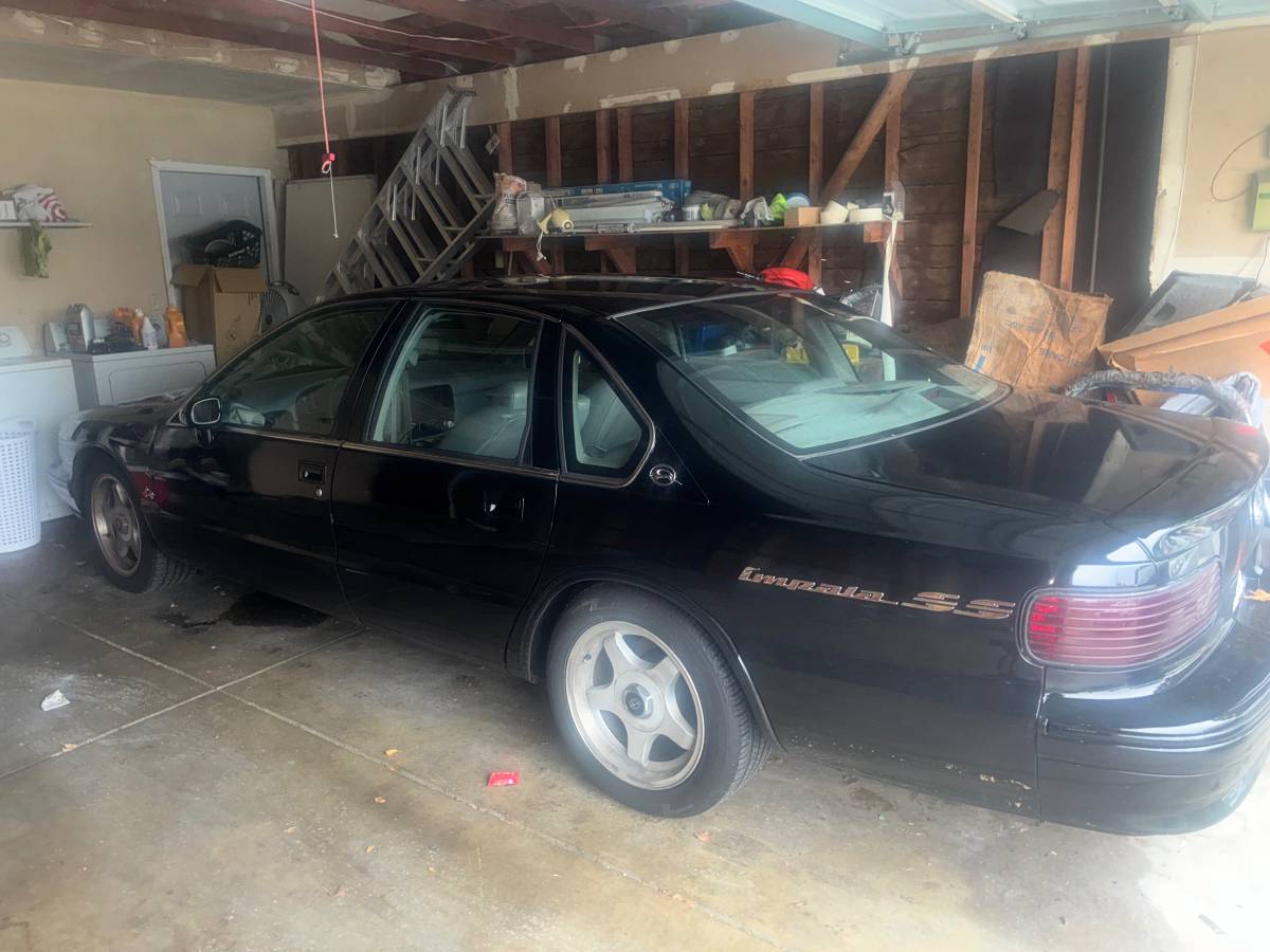 Chevrolet-impala-1994-3