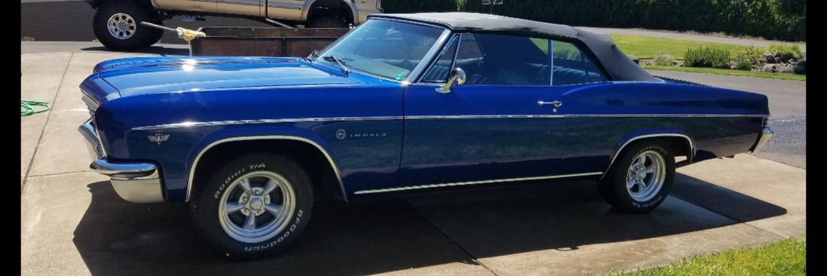 Chevrolet-impala-convertible-1966-1