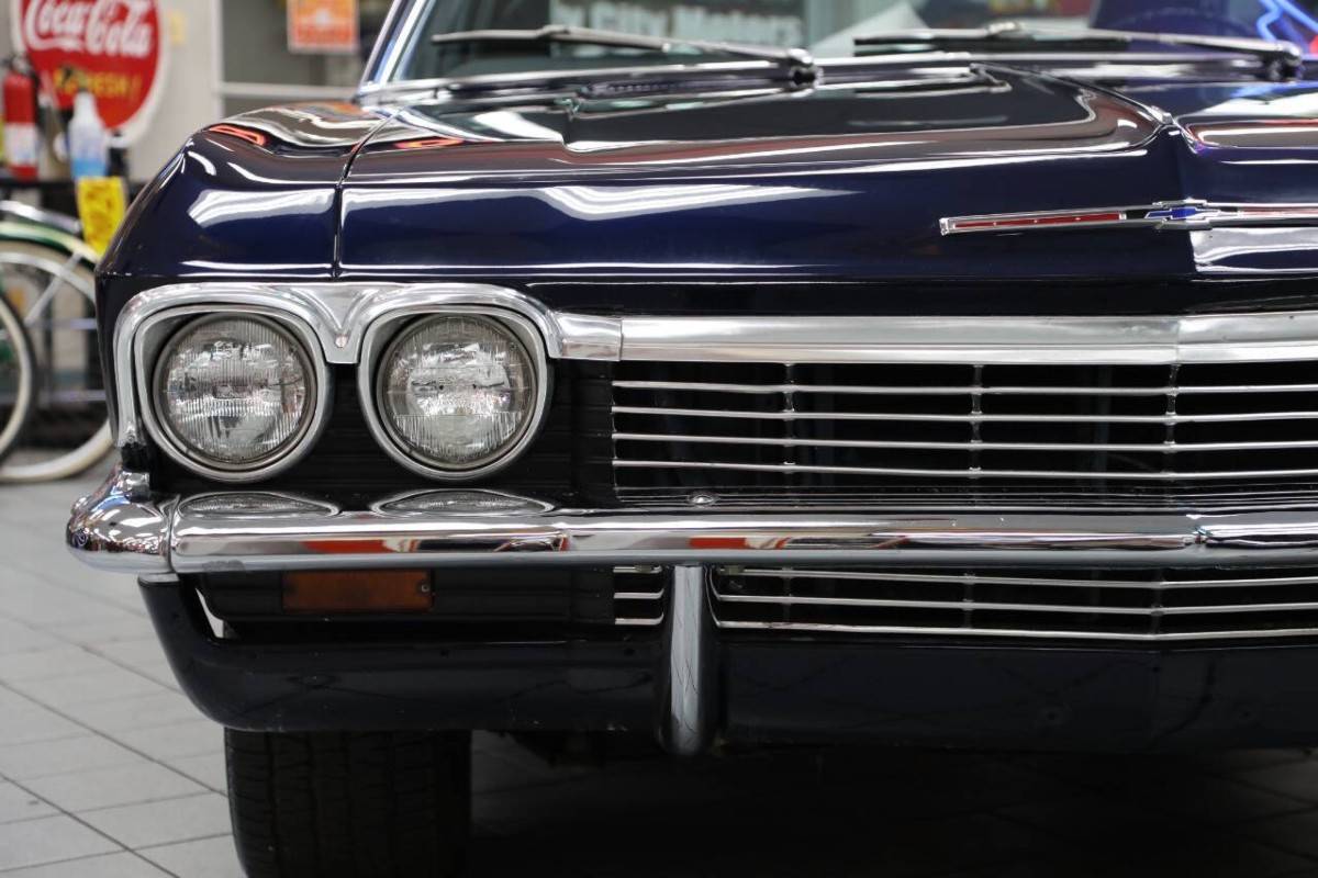 Chevrolet-impala-ss-1965-blue-5