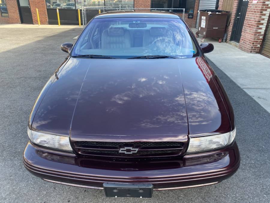 Chevrolet-impala-ss-1996-red-1