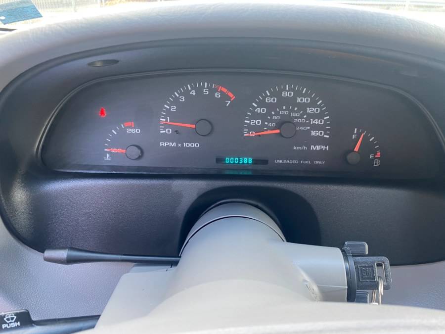 Chevrolet-impala-ss-1996-red-19