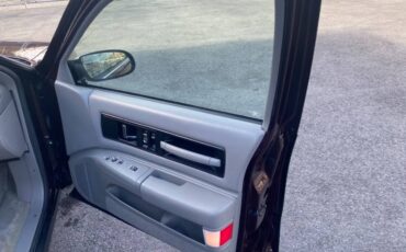 Chevrolet-impala-ss-1996-red-4