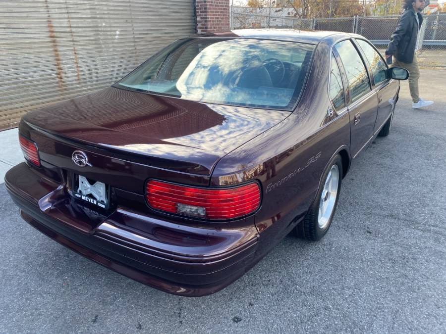 Chevrolet-impala-ss-1996-red-6