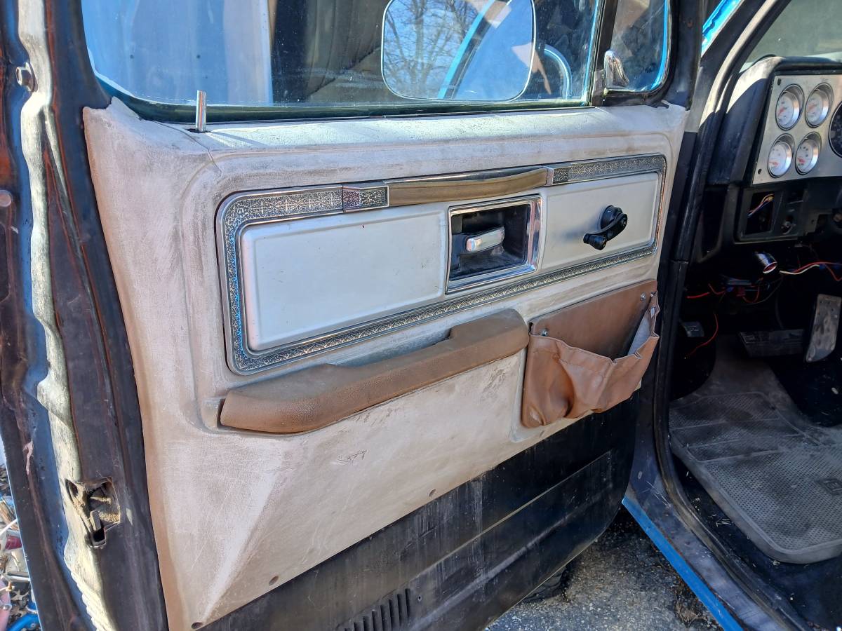 Chevrolet-k10-cheyenne-1973-3