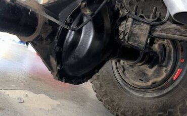 Chevrolet-k20-silverado-4x4-1983-black-3