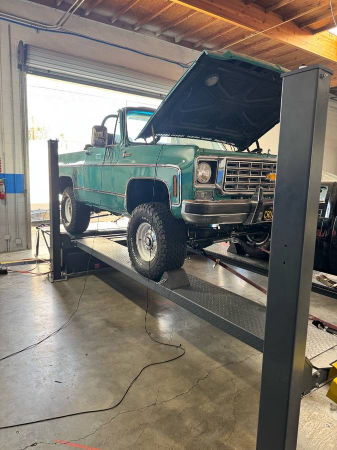 Chevrolet-k5-blazer-1975-green-6