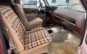 Chevrolet-k5-blazer-1977-2