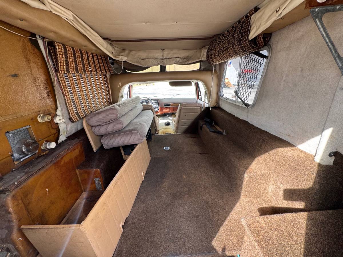 Chevrolet-k5-blazer-1977-9