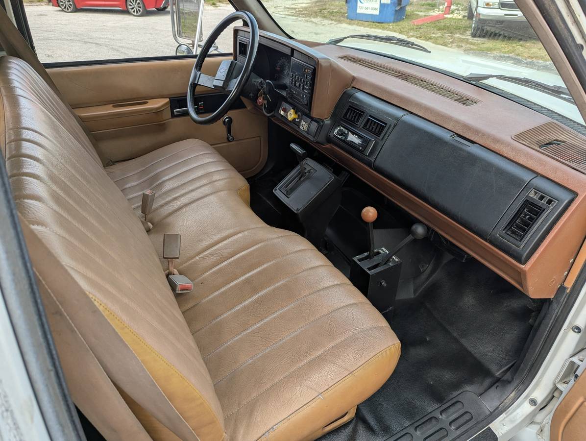 Chevrolet-kodiak-c6h042-dump-truck-diesel-1990-white-11