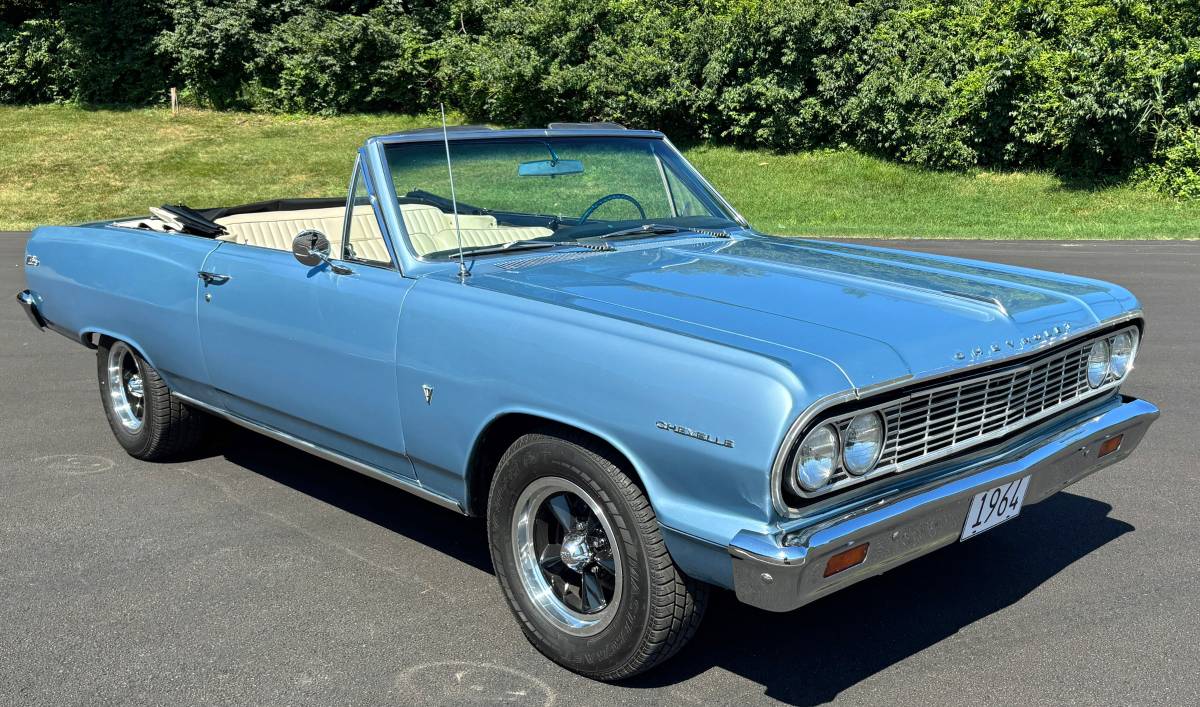 Chevrolet-malibu-1964-blue-13