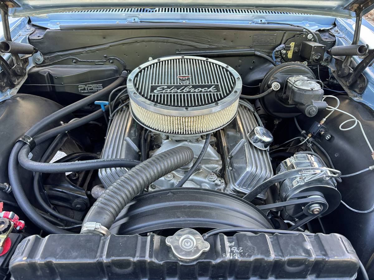 Chevrolet-malibu-1964-blue-16