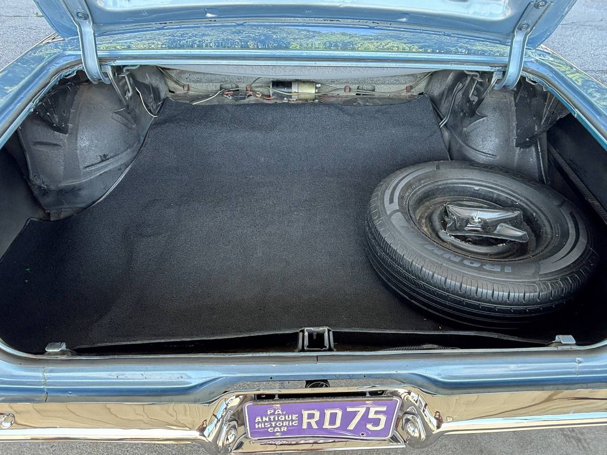 Chevrolet-malibu-1964-blue-6