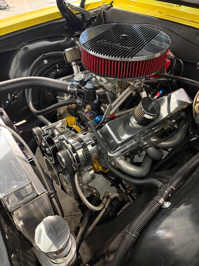 Chevrolet-malibu-1965-8