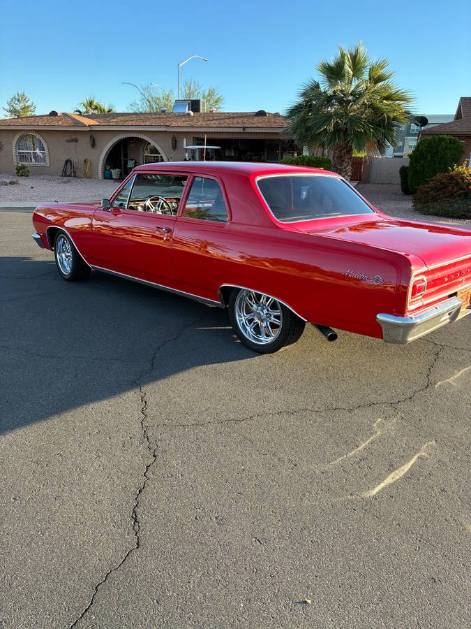 Chevrolet-malibu-1965-red-1