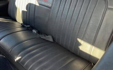 Chevrolet-malibu-1972-orange-7