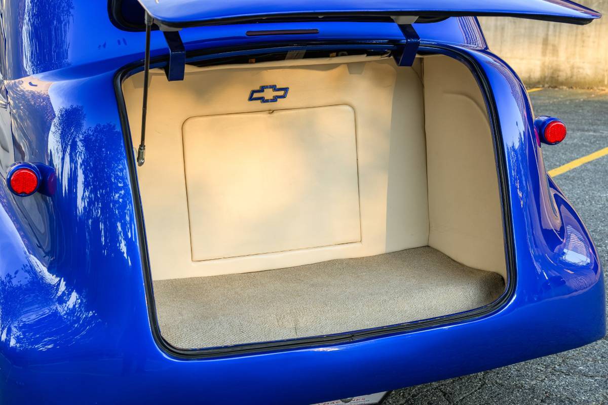 Chevrolet-master-1939-blue-4