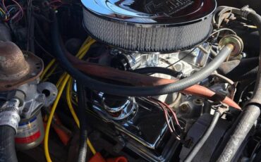 Chevrolet-monte-carlo-1976-red-10