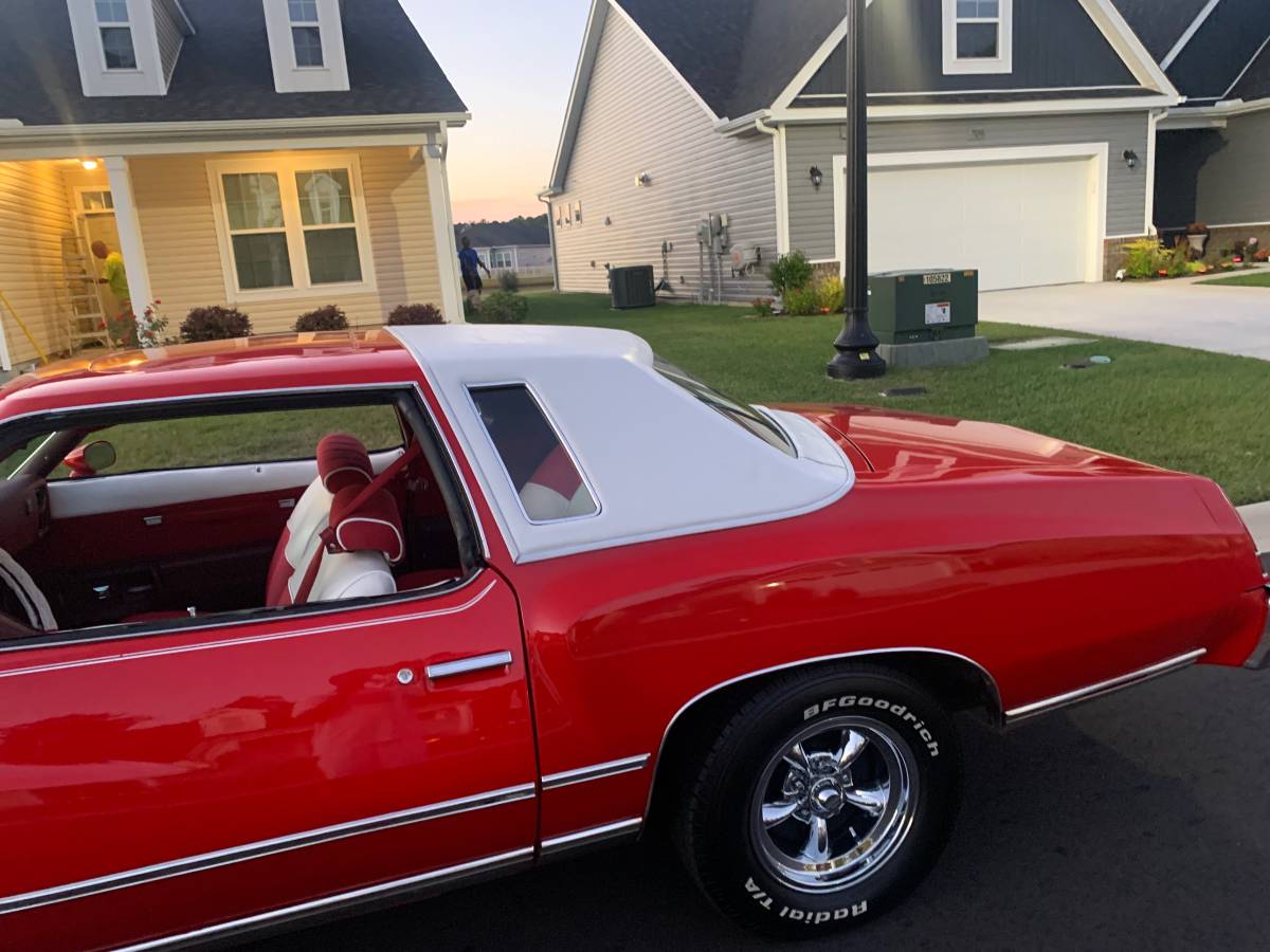 Chevrolet-monte-carlo-1976-red-13