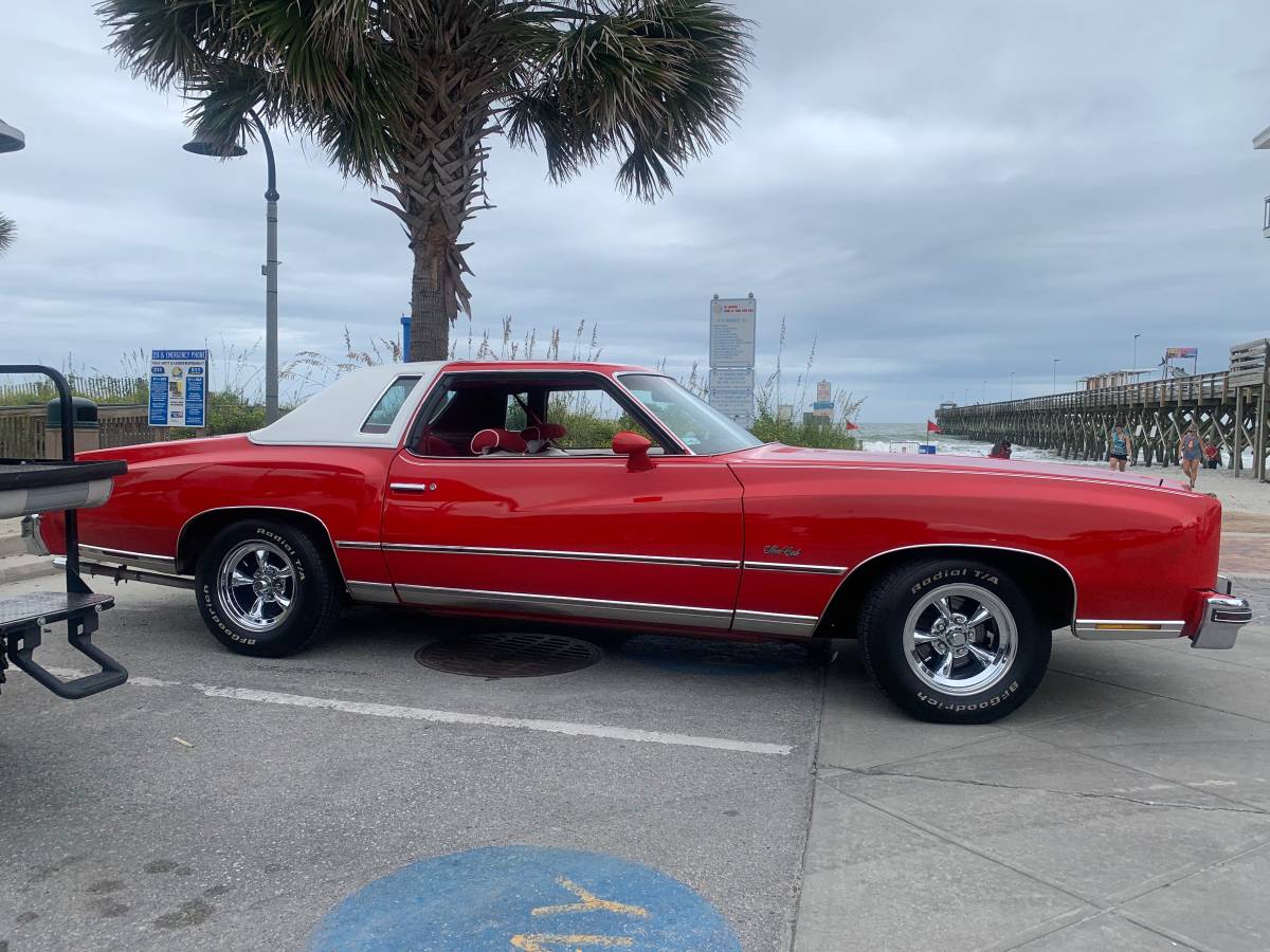 Chevrolet-monte-carlo-1976-red-4