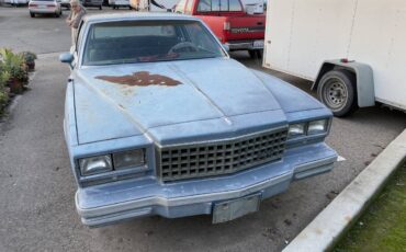 Chevrolet-monte-carlo-1982-3