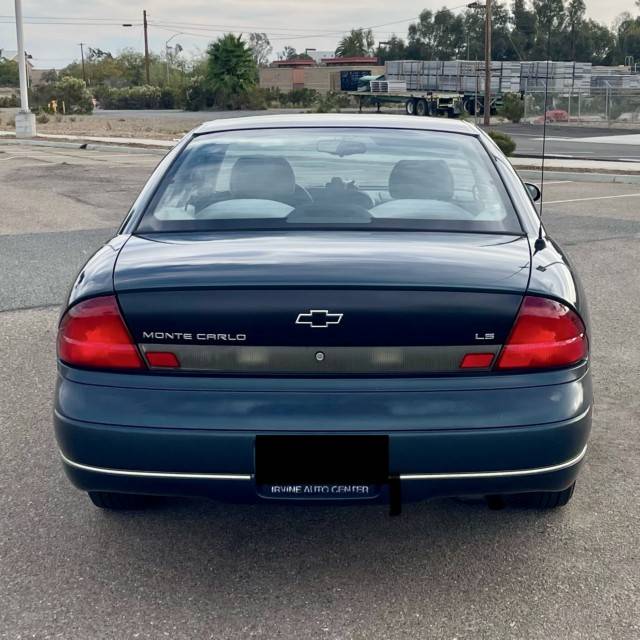 Chevrolet-monte-carlo-1996
