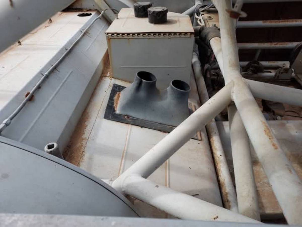 Chevrolet-monte-carlo-ss-1969-white-11