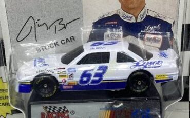 Chevrolet-monte-carlo-ss-1969-white-18