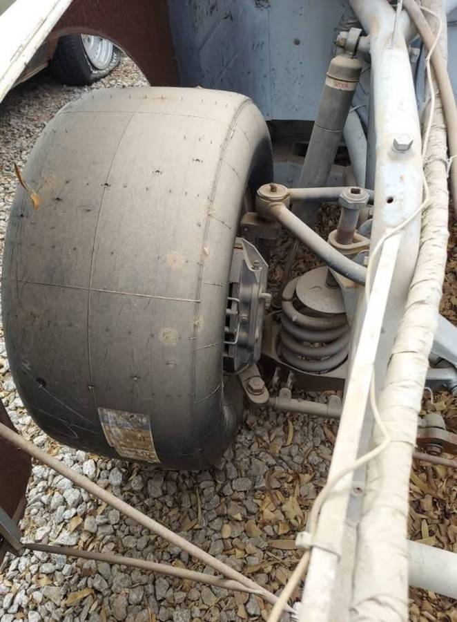 Chevrolet-monte-carlo-ss-1969-white-5