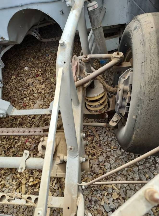 Chevrolet-monte-carlo-ss-1969-white-6