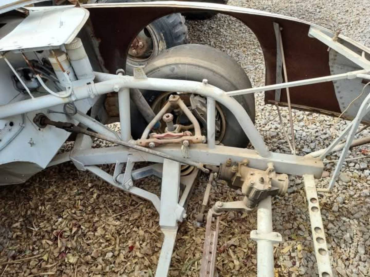 Chevrolet-monte-carlo-ss-1969-white-8