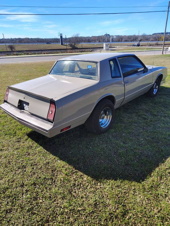 Chevrolet-monte-carlo-ss-1984-grey-15