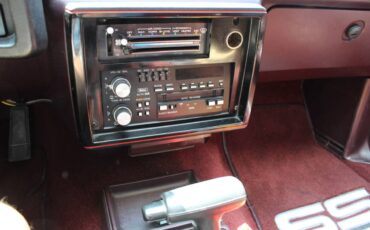 Chevrolet-monte-carlo-ss-1987-black-3