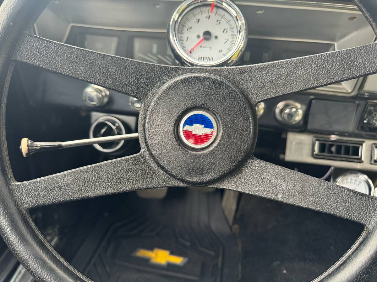 Chevrolet-nova-1967-grey-20