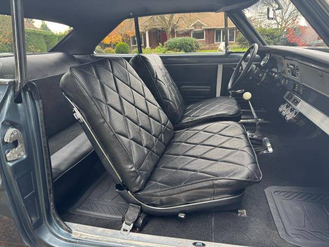 Chevrolet-nova-1967-grey-37