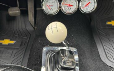 Chevrolet-nova-1967-grey-47