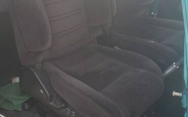 Chevrolet-panel-1935-green-13